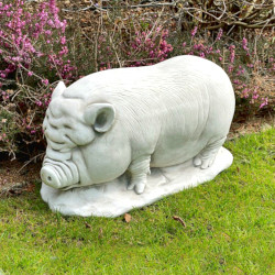 Скульптура Свинья