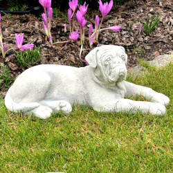 Скульптура Собака лежит