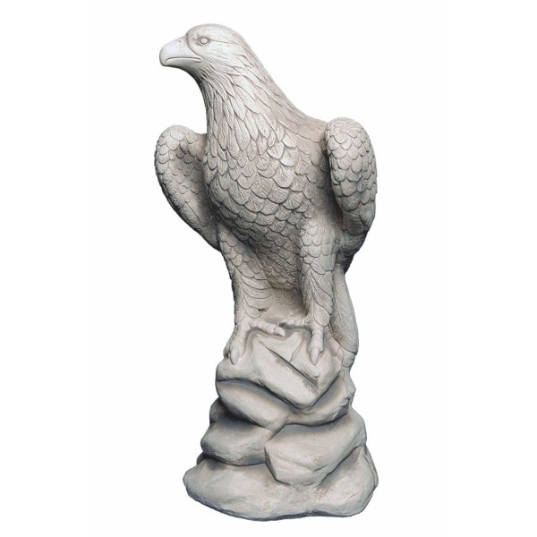 Скульптура Сокол сидит на камне, правый