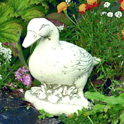 Скульптура Утка