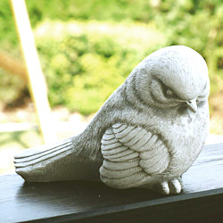 Скульптура Снегирь