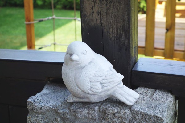 Скульптура Голубь