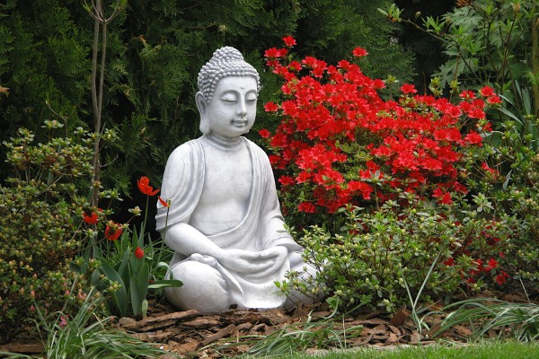 Скульптура тайская Будда сидящий