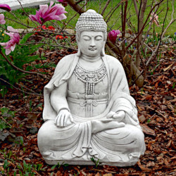 Скульптура Будда в позе лотоса