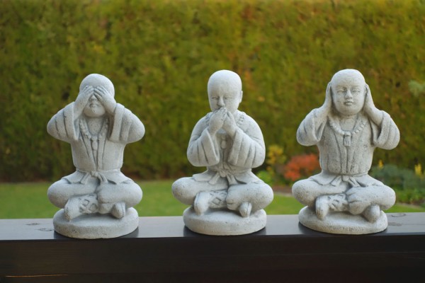 Скульптура Будды Ничего не скажу