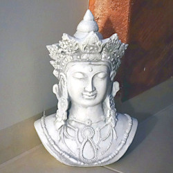 Бюст Королевского Будды