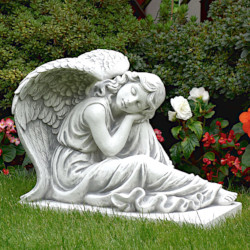 Скульптура Ангел девушка спит