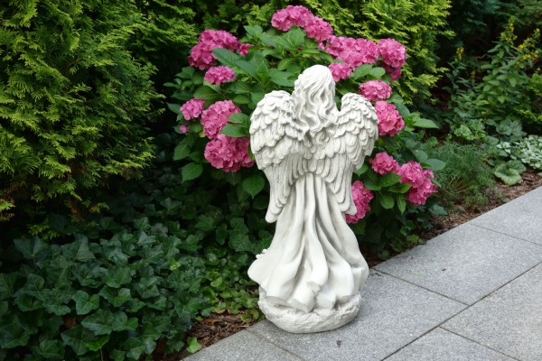 Скульптура Ангел девушка молится