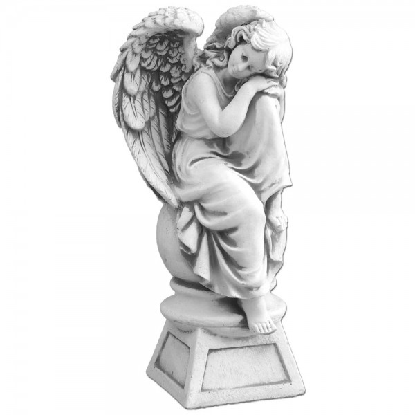 Скульптура Ангел девушка на шаре