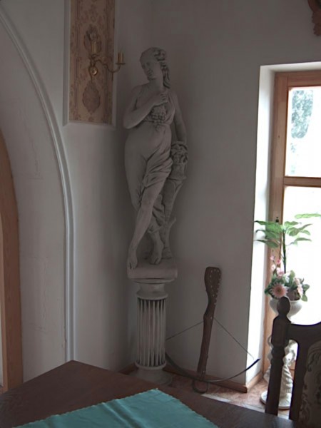 Столб классический круглый