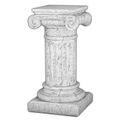 Колонна античная с пьедесталом и капителью