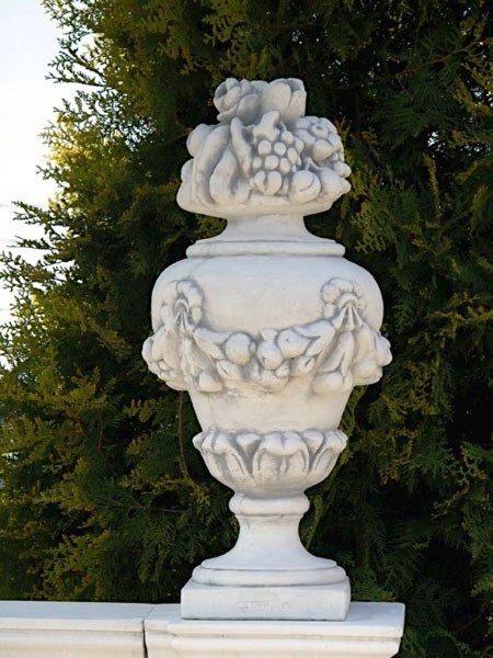 Декоративный элемент Кубок