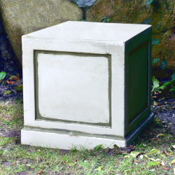 Постамент классический