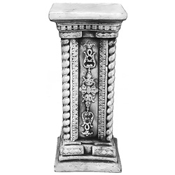 Столб античный с орнаментом