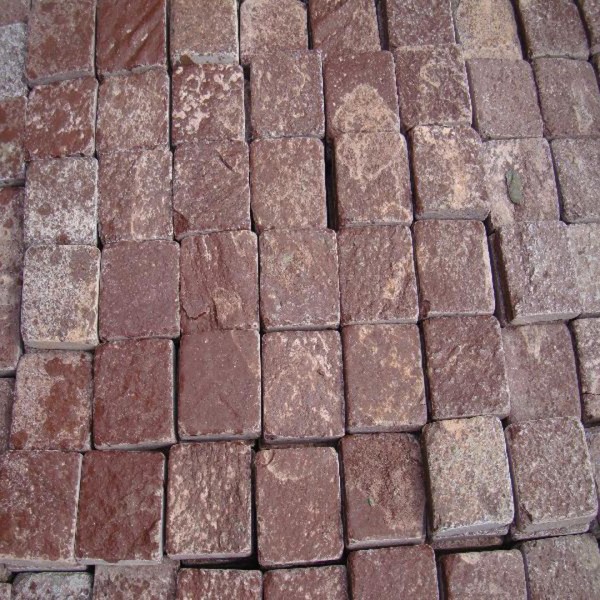 Галтованная брусчатка из Лемезита, размер 100-100 мм, толщина 50 мм
