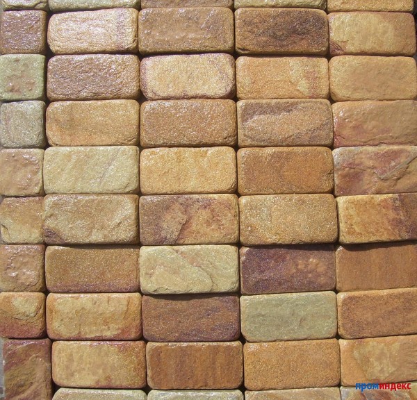 Галтованная брусчатка из Златолита, размер 100-200 мм, толщина 20-30 мм