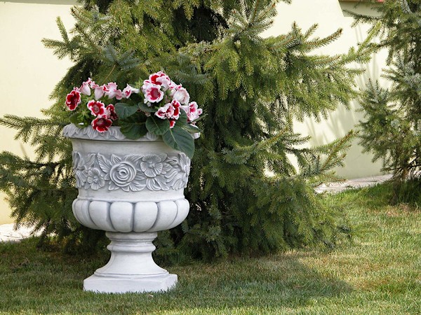 Вазон современный Розы