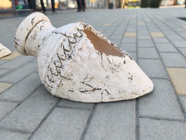 Амфора скошенная большая