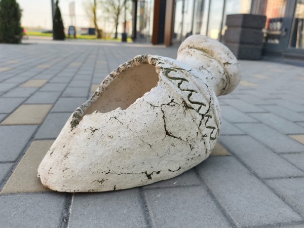 Амфора скошенная малая