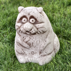 Скульптура декоративная «Енот»