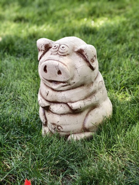 Скульптура декоративная «Поросенок»