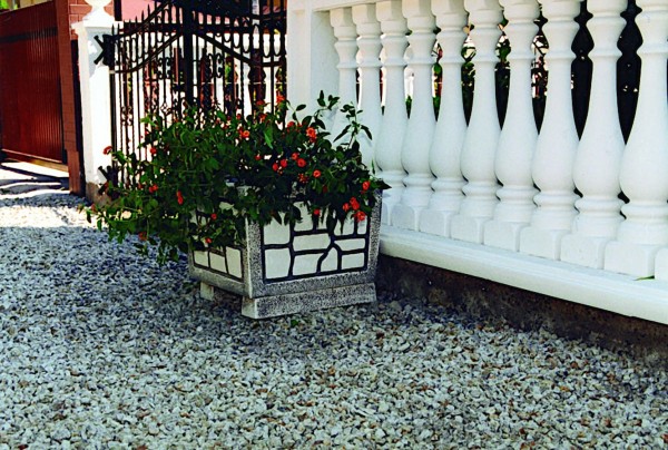 Вазон современный квадратный на 2 ножках