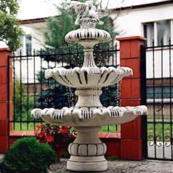 Фонтан классический Голуби