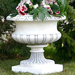 Вазон классический, круглый на ножке