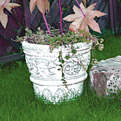 Вазон античный с орнаментом