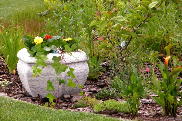 Вазон современный шестиугольный