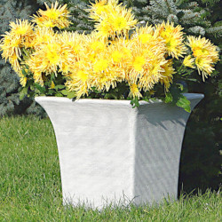 Вазон современный, квадратный с расширением вверху