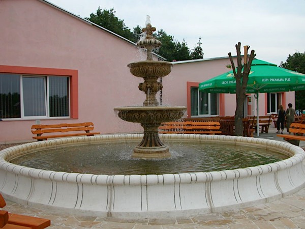 Фонтан античный Неаполитанский