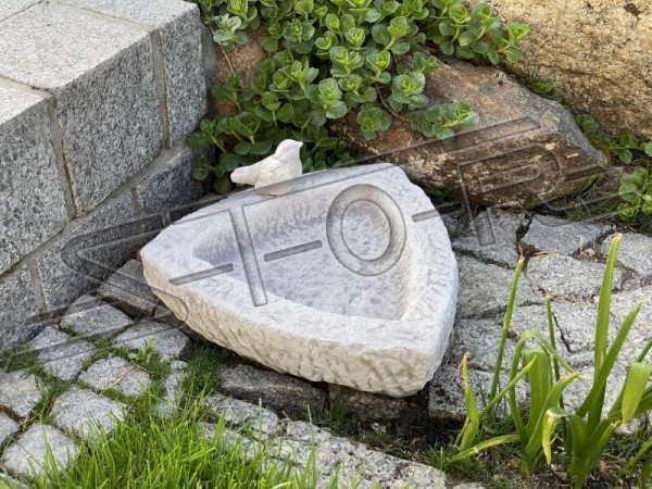 Поилка для птиц