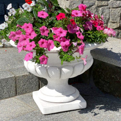 Вазон античный