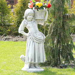 Скульптура античная Девушка с корзиной на плече