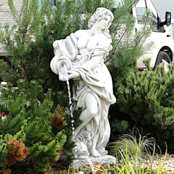 Скульптура античная Девушка с кувшином и рыбой