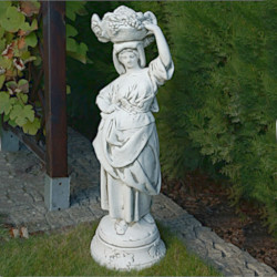 Скульптура античная Девушка с фруктами