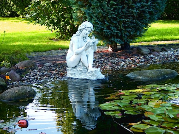 Скульптура античная Венера с раковиной