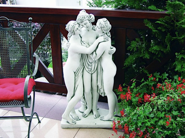 Скульптура античная Три грации