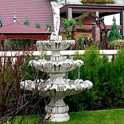 Фонтан скульптурный Девушка с закинутой рукой