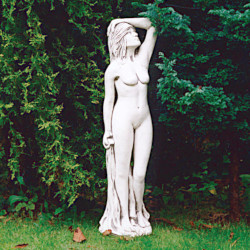 Скульптура классическая Девушка смотрит вверх