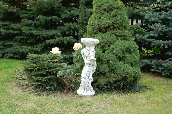 Скульптура античная Девушка со снопом