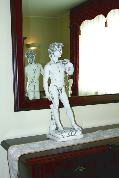 Скульптура античная Давид