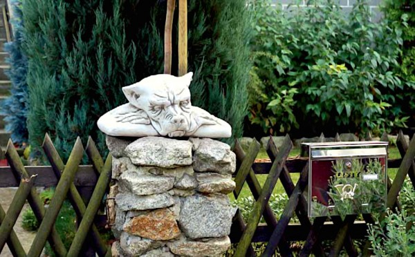 Скульптура античная Хранитель сада