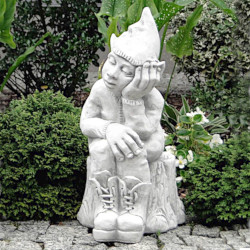 Скульптура садовая Эльф