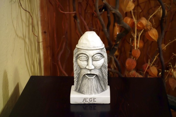 Скульптура Егэ- Бог в скандинавской мифологии