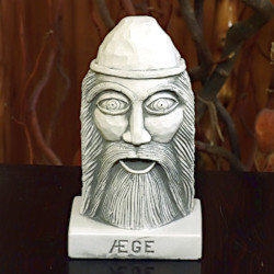 Скульптура Егэ- Бог в скандинавской мифологии