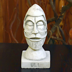 Скульптура Улла - Бог в скандинавской мифологии