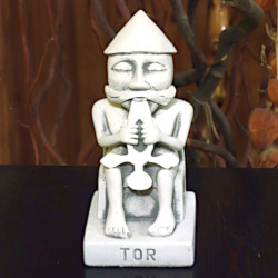 Скульптура Тор - Бог в скандинавской мифологии
