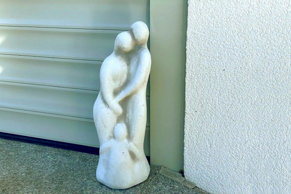 Скульптура  современная Семья